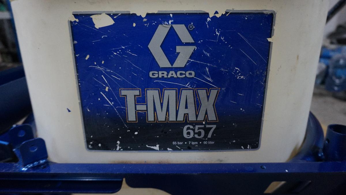 Шпаклевочный аппарат б/у Graco T-max 657 фото