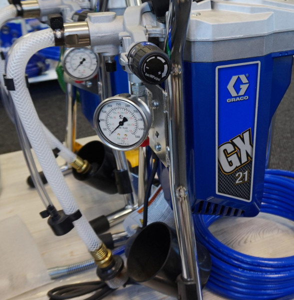 Graco GX 21 безвоздушный окрасочный аппарат для жидких красок фото